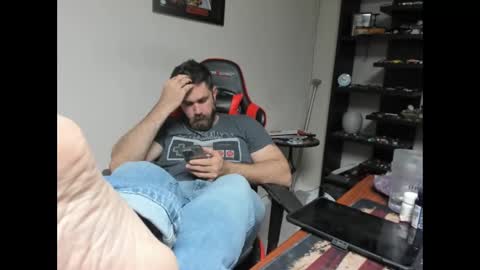 BRUTALMASTER1983 online show from March 2, 7:43 am