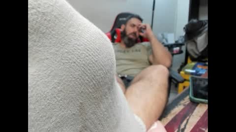 BRUTALMASTER1983 online show from October 2, 5:44 am