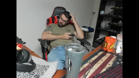 BRUTALMASTER1983 online show from December 19, 6:23 am