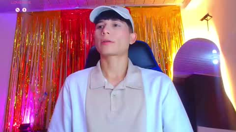 BRYAM INDEPENDENT MODEL online show from October 4, 1:27 pm