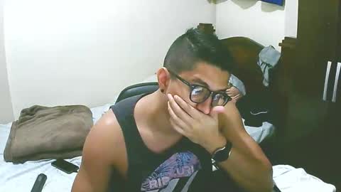 bryanbendy online show from December 2, 6:27 am