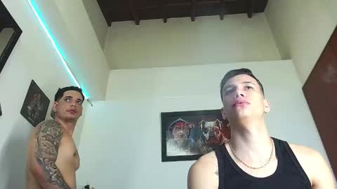 BRYAN HOT23 online show from December 2, 1:52 am