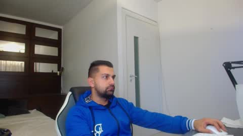 BryceReign online show from April 23, 5:12 am