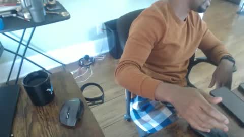 btd313 online show from April 7, 5:24 pm