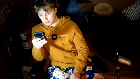 BubblebuttBdn online show from June 28, 3:23 am