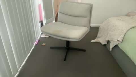 bubblebuttbidaddy online show from February 14, 2:28 am