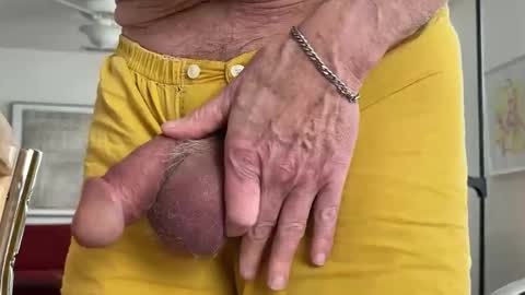 bucky58 online show from December 21, 3:53 pm