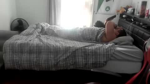 buffsexyman24 online show from March 12, 4:24 pm