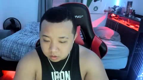 buffsexyman24 online show from February 27, 10:31 pm