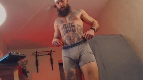 Snapshot of bulatov_x chatting on December 21, 5:47 am Dmitriy  online show from December 21, 5:47 am