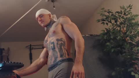 Snapshot of bulatov_x chatting on February 5, 7:53 pm Dmitriy  online show from February 5, 7:53 pm
