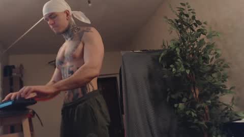 Snapshot of bulatov_x chatting on February 11, 6:44 pm Dmitriy  online show from February 11, 6:44 pm