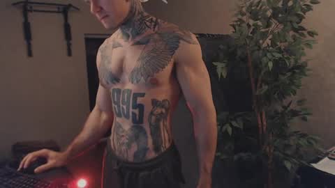 Snapshot of bulatov_x chatting on February 24, 10:25 pm Dmitriy  online show from February 24, 10:25 pm