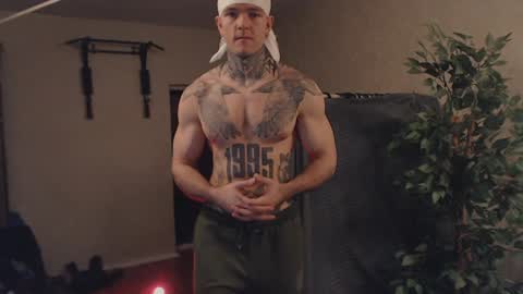 Snapshot of bulatov_x chatting on February 7, 10:30 pm Dmitriy  online show from February 7, 10:30 pm