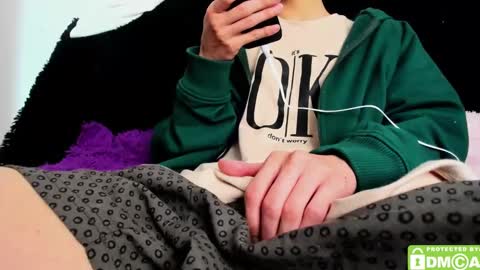 Tonny online show from December 5, 6:45 pm