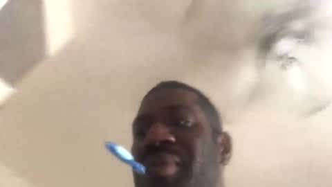 Bungalow Entertainment online show from November 1, 3:05 pm