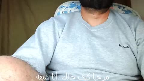 Hairy Arabian online show from December 11, 5:21 pm