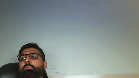 Hairy Arabian online show from February 15, 4:34 pm