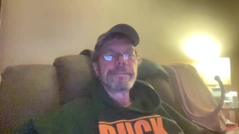 bushbeautician online show from January 29, 6:12 am