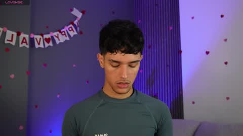 Buster independent model online show from February 23, 9:28 am