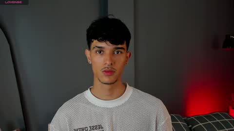 Buster independent model online show from February 4, 7:29 am