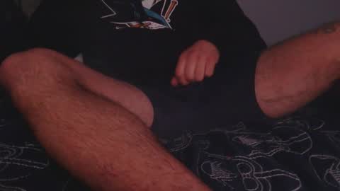 Snapshot of bustinnutterbutter chatting on January 22, 10:18 am bustin hard sense 01 online show from January 22, 10:18 am