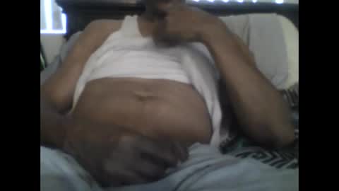 Busturgutzgd1 online show from December 7, 6:15 pm