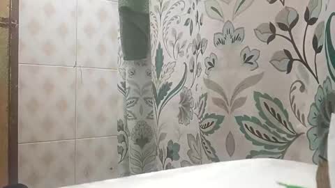 bwc_thebully online show from September 10, 10:30 pm