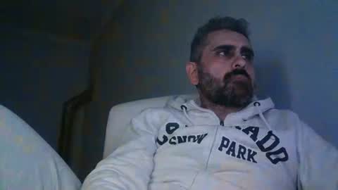 Snapshot of c534963 chatting on December 20, 9:39 pm supersperm online show from December 20, 9:39 pm