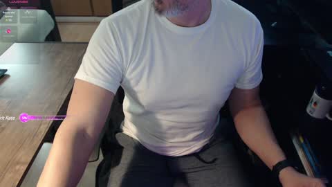 Snapshot of cabcam chatting on January 10, 12:49 am Cab  online show from January 10, 12:49 am