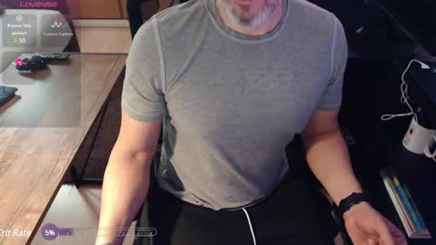 Snapshot of cabcam chatting on February 20, 3:12 am Cab  online show from February 20, 3:12 am