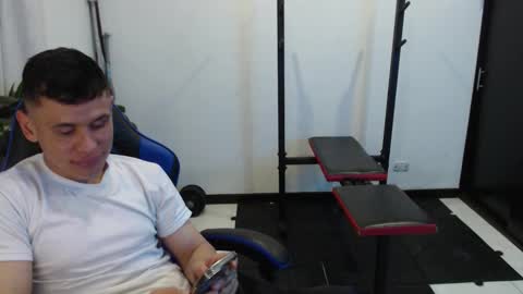 Daddy online show from February 2, 12:20 am