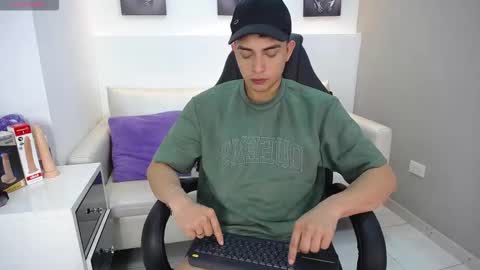 Cady online show from December 16, 8:27 pm