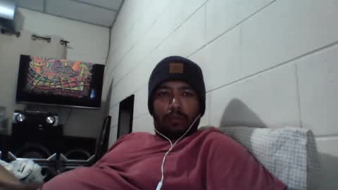 Snapshot of calipso1222 chatting on February 3, 5:51 am calipso1222 online show from February 3, 5:51 am