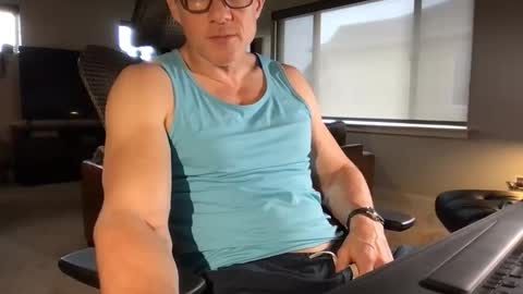 calirsedmo online show from February 16, 7:12 pm