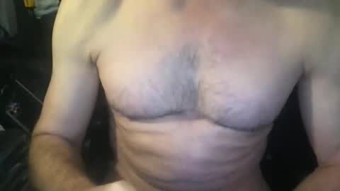 Snapshot of callum5555 chatting on February 4, 11:27 am callum5555 online show from February 4, 11:27 am