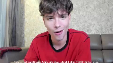 Hey I am Calvin  online show from September 17, 6:31 pm