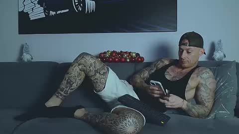 Calvin  online show from December 23, 12:52 am