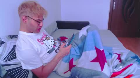 Calvinjohnlad online show from January 15, 12:25 pm