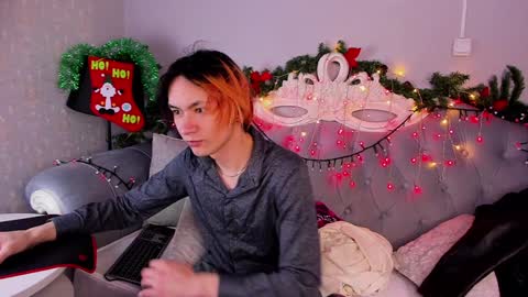 Calvin Owens online show from December 31, 5:07 pm