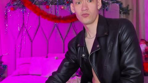 Calvin Owens online show from January 24, 4:05 am