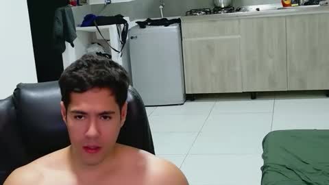 camara110 online show from April 6, 2:52 am