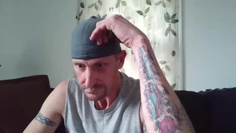 Chillaxin lets talk  online show from January 27, 6:52 pm