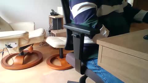 Snapshot of camcologne chatting on September 30, 9:46 am camcologne online show from September 30, 9:46 am