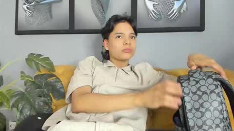 Camillo Virgil online show from December 15, 11:29 am