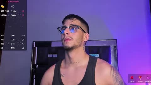 Snapshot of camilo_ospina_ chatting on March 11, 11:59 pm   INDEPENDENT MODEL online show from March 11, 11:59 pm