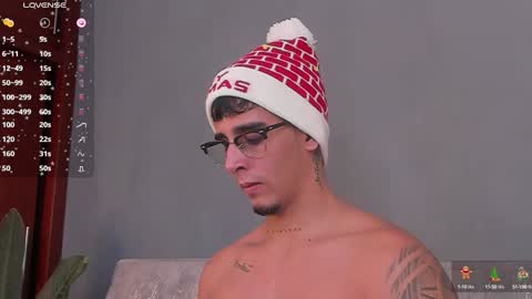 Snapshot of camilo_ospina_ chatting on December 15, 1:24 am   INDEPENDENT MODEL online show from December 15, 1:24 am