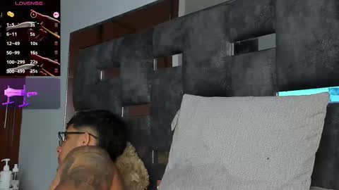 Snapshot of camilo_ospina_ chatting on October 23, 6:17 am   INDEPENDENT MODEL online show from October 23, 6:17 am