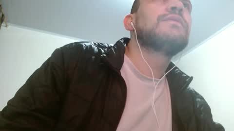 camilo online show from February 23, 1:09 am