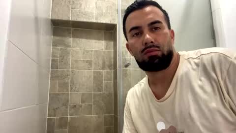 camilor_30 online show from December 16, 5:42 pm